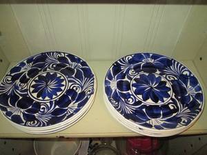 lot 415 image: 9pc Mexican Talavera dinner plates...