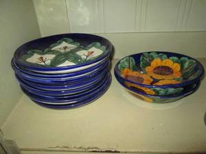 lot 441 image: 10pc Mexican Talavera plate and bowl set