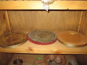 lot 499 image: Metal and wood platters...