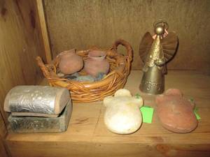 lot 500 image: Flasks, trinket holder and metal angel candleholder