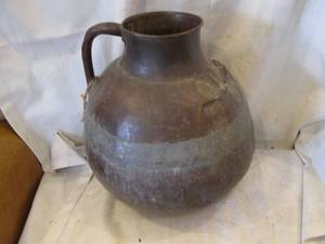 lot 272 image: Large Vintage Copper pot-bellied Wa...