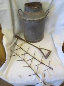 lot 316 image: Vintage Metal milk can and misc mixing tools