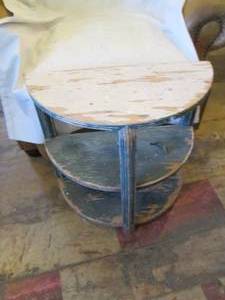 lot 337 image: Vintage Wood half circle shaped 3-tier freestanding display shelf approx 221121.5