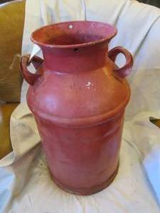 lot 338 image: Vintage Metal milk can...