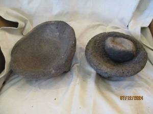 lot 507 image: Pair of hand carved molcajete for grinding corn