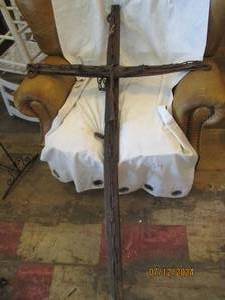 lot 541 image: Hand welded cross made of iron pieces
