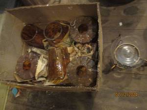 lot 554 image: Box of mostly amber depression glassware plus other Misc accessories