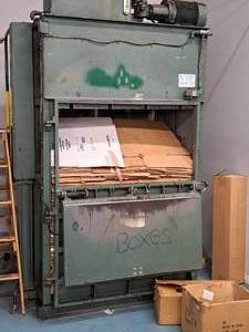lot 1 image: Maren 5-HP 3-Phase Cardboard Bailer 2048