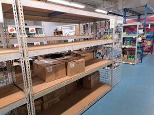 lot 59 image: Industrial Wood-Shelf  Metal Shelving Unit 5-shelf 2x8x7