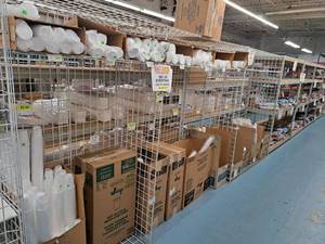 lot 66 image: Grid Panel Display Shelving Section 25x193x84