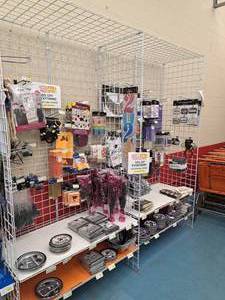 lot 126 image: Grid Panel Shelving Section 2-section 25x98x96