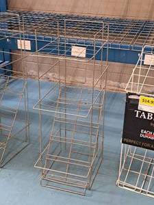 lot 163 image: Metal Wire Display Rack 17x13x39
