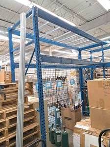 lot 6B image: Pallet Racking - 10x10x42 - 10 Uprights (x2), 10 Cross Beams (x4), 43x58  Grates (x4)