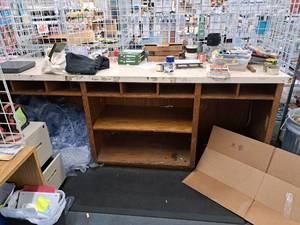 lot 236 image: Office Workstation