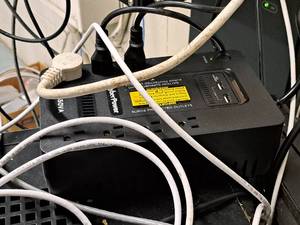 lot 196 image: Cyber Power 650VA Battery Back Up
