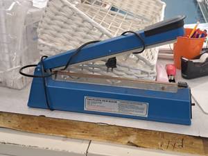 lot 329 image: Vimi PFS-100 Plastic Film Sealer