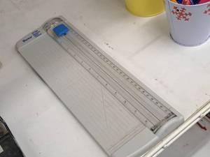lot 330 image: Darice 12A4 Personal Paper Trimmer