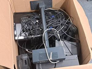 lot 179A image: Point of Sale System (POS) - 21 Monitor, Keyboard, Mouse, Cash Box, Star futurePRNT TSP100II Receipt Printer, Dell Optiplex 5055 CPU Tower, Pedestal Display, Scanner, Battery Back Up