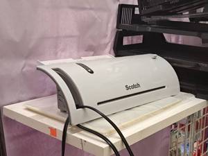 lot 340 image: Scotch Laminator TL902 with Extra Sheets