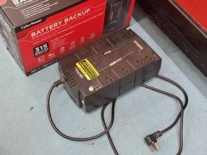 lot 372 image: Cyber Power 625VA Battery Back Up System