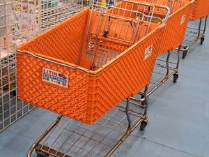 lot 608 image: Litin Everything Party n Paper logo Shopping Cart