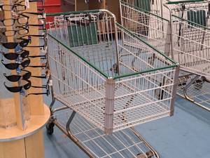 lot 611 image: Rainbow logo Shopping Cart