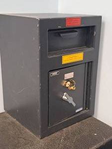 lot 258 image: Amsec Safe with Keys