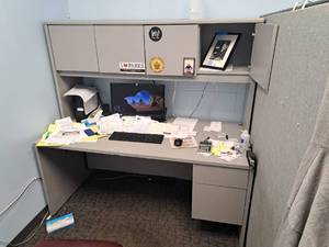 lot 264 image: Office Desk with Overhead Cabinet