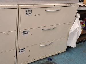 lot 215 image: Metal Lateral File Cabinet 3-drawer