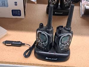 lot 401 image: Lot of (2) Midland GX7 Walkie Talkies with Charger Base