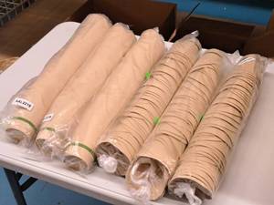 lot 635 image: Lot of (6 Boxes) World Centric 5.5-oz Notree Paper French Fry Scoop Cup 50-count ( 300 total items )