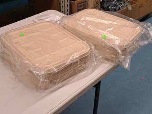 lot 643 image: Lot of (2 Boxes) World Centric 112-oz Fiber Half-Size Catering Pans Lids 25-count ( 50 total items )