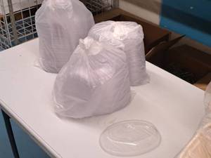lot 654 image: Lot of (3 Boxes) Clear Dome Lids 50-count ( 150 total items )