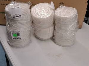 lot 671 image: Lot of (3 Boxes) World Centric 12-32-oz Bowl Lids 50-count ( 150 total items )
