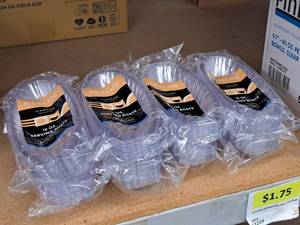 lot 699 image: Lot of (8 Boxes) Fineline Flairware Collection 15-oz Serving Boats 12-count ( 96 total items )