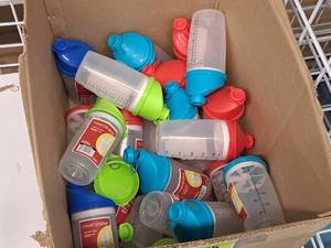 lot 712 image: Lot of (20) MixersShakers