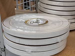 lot 787 image: Lot of (4 Packs) Regal 10.25 Plates 12-count ( 48 Total Items )