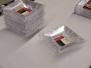 lot 826 image: Lot of (6 Packs) Simply Squared Geometric Style 5-oz Plastic Square Dessert Bowls 10-count ( 60 Total Items )