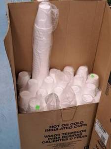 lot 897 image: Lot of (1 Box) Dart Jcup 10-oz Hot or Cold Insulated Cups 525-count ( 525 total items )