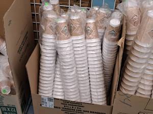 lot 901 image: Lot of (14 Packs) Dart ThermoGlaze 16-oz Hot or Cold Insulated Cups 25-count ( 350 Total Items )