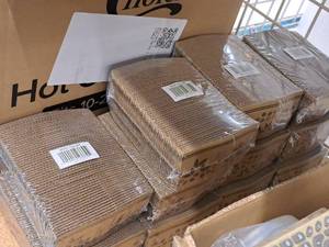 lot 910 image: Lot of (11 Pack) 10-24oz Hot Cup Sleeves 50-count ( 550 Total Items )
