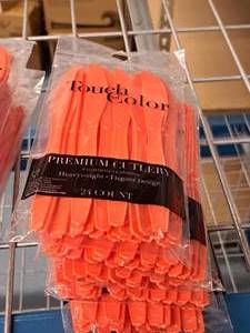lot 984 image: Lot of (5 Packs) Touch of Color Knives 24-count ( 120 Total Items )