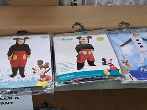 lot 1101 image: Lot of (3) Infant 12-18 months Costumes