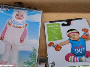 lot 1107 image: Lot of (2) Infant 18-24 months Costumes