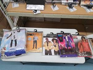 lot 1234 image: Lot of (5) Mens Costumes