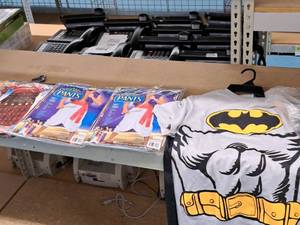 lot 1210 image: Lot of (3) Adult 34 Mens Costumes with T-Shirt Medium, Cape and Mask