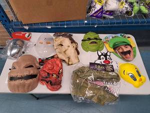 lot 1245 image: Lot of (10) Assorted Masks