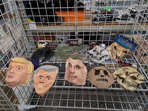 lot 1251 image: Lot of (10) Assorted Masks