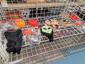 lot 1267 image: Lot of (10) Assorted Masks
