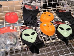 lot 1270 image: Lot of (10) Assorted Masks